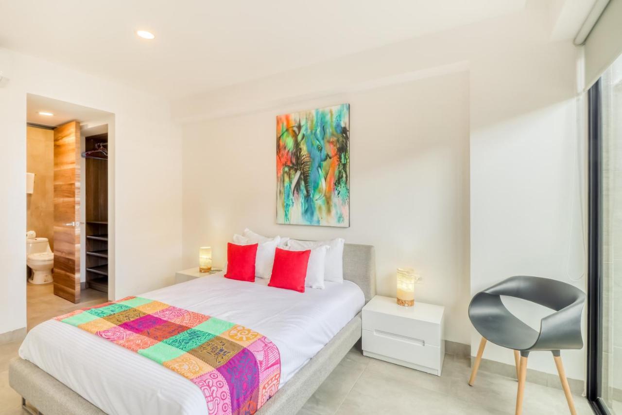 Icono Playa Condos, B307 Плая дел Кармен Екстериор снимка